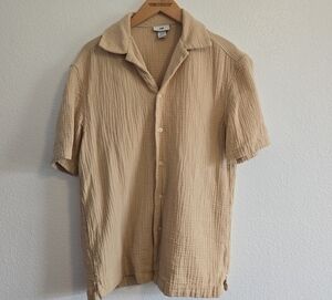 H&M Casual Beige Button Down Shirt